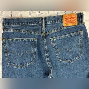 LEVIS 505 men’s size 36x30 jeans